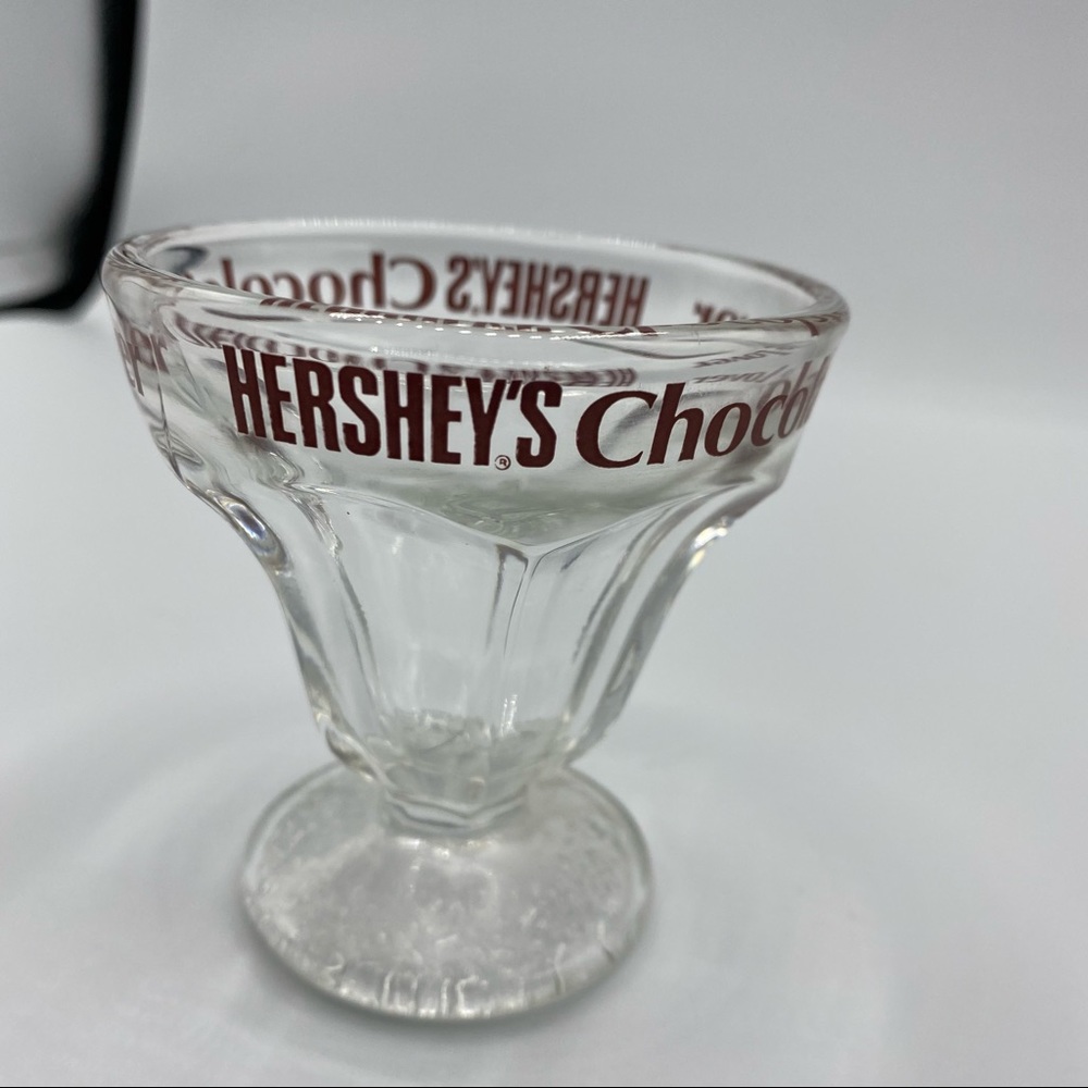 Hershey’s chocolate lovers  ice cream sundae mini glass single serving dish